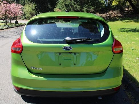 Used 2018 Ford Focus SE FWD image 13