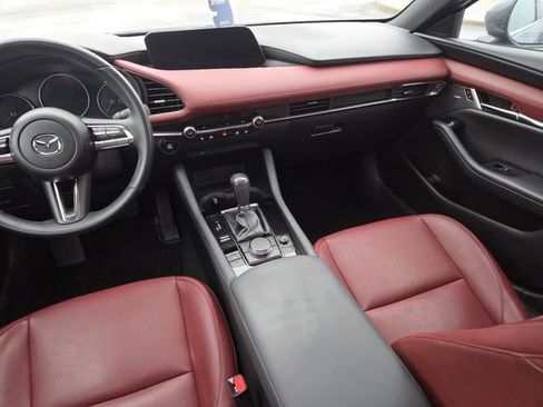 Used 2020 MAZDA MAZDA3 AWD Hatchback w/ Premium Pkg image 31