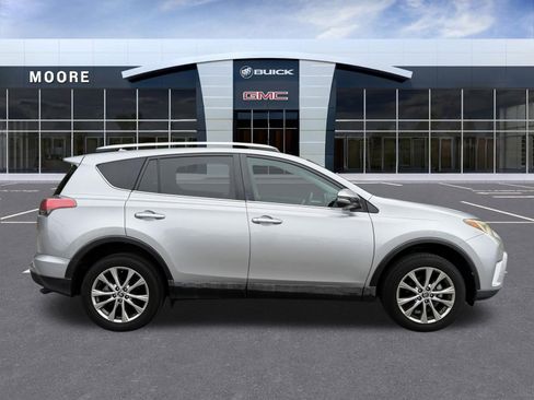 Used 2016 Toyota RAV4 Limited FWD image 2