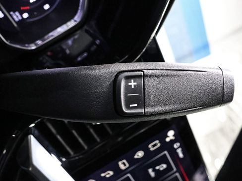 Used 2024 GMC Sierra 1500 SLE image 36