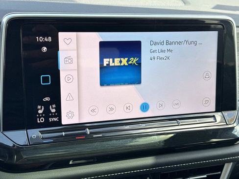 Certified 2025 Volkswagen Atlas SEL Premium R-Line image 25