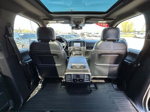 Used 2018 Ford F150 Raptor w/ Equipment Group 802A Luxury AWD/4WD image 45