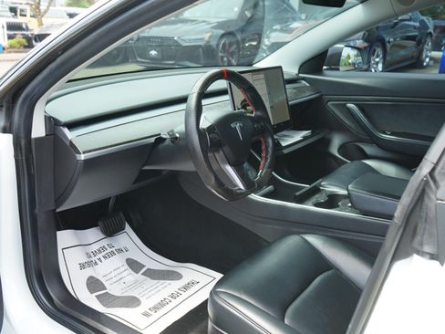 Used 2019 Tesla Model 3 Long Range AWD/4WD image 10