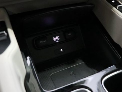 Used 2022 Kia Telluride S AWD/4WD image 30