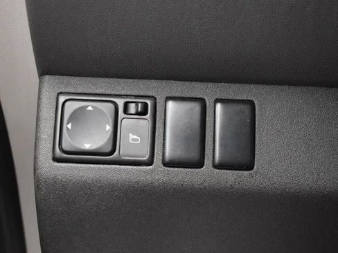 Used 2009 Nissan Xterra S image 22