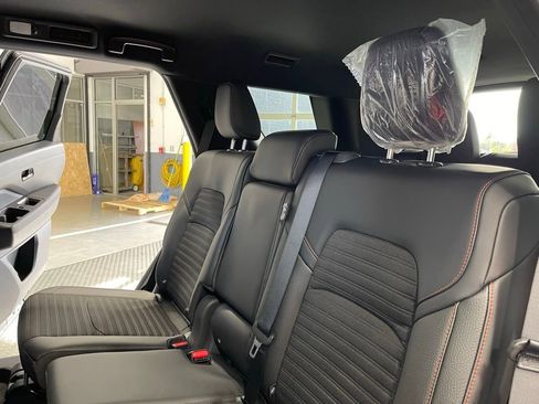 New 2026 Nissan Pathfinder Rock Creek AWD/4WD image 16