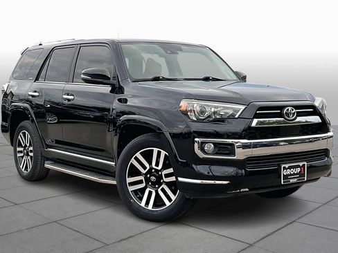 Used 2020 Toyota 4Runner Limited image 2