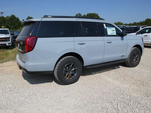 New 2025 Ford Expedition Tremor image 4