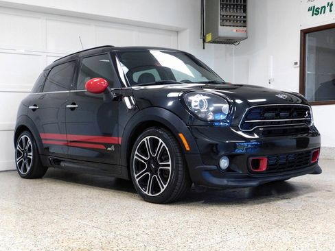 Used 2015 MINI Cooper Countryman S image 3