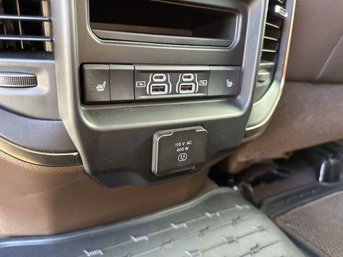 Used 2025 RAM 3500 Longhorn image 41