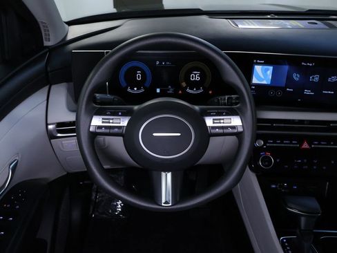 Used 2025 Hyundai Tucson SEL image 17