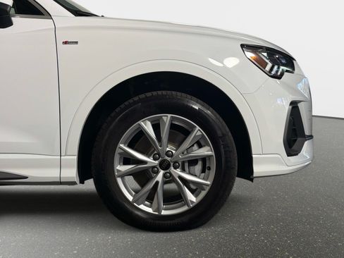 Used 2025 Audi Q3 2.0T Premium AWD/4WD image 21