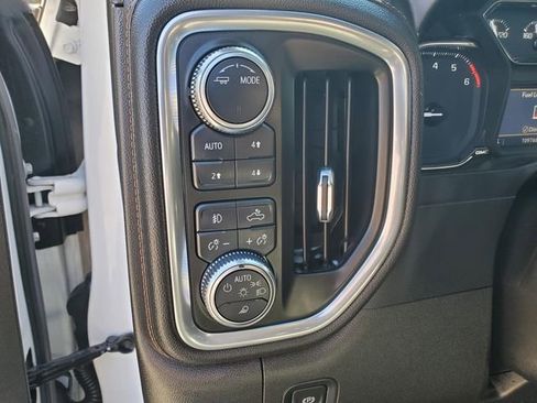 Used 2021 GMC Sierra 2500 AT4 w/ Gooseneck/5TH Wheel Package image 18