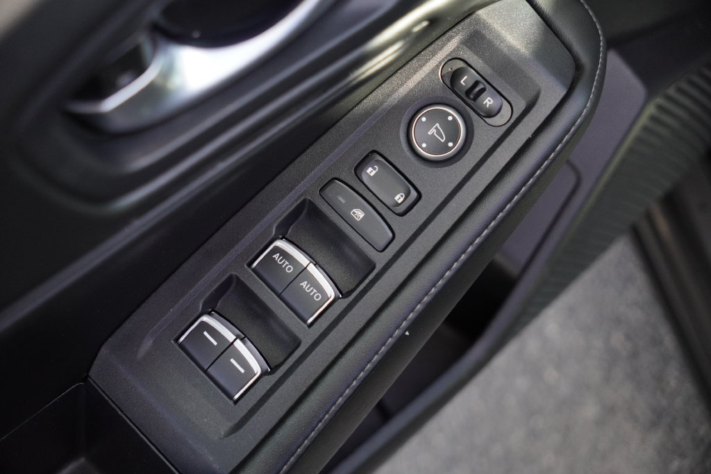 Used 2025 Honda Accord Sport image 17