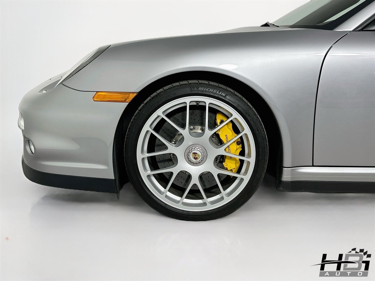 Used 2011 Porsche 911 Turbo AWD/4WD image 16