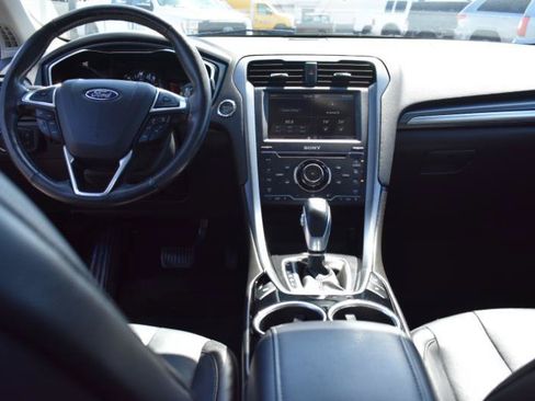 Used 2013 Ford Fusion Energi Titanium w/ Driver Assist Pkg FWD image 20