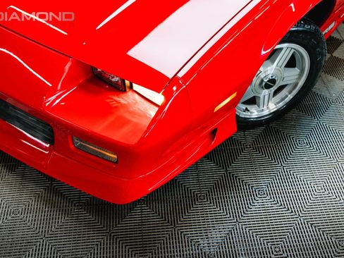 Used 1992 Chevrolet Camaro RS RWD image 5