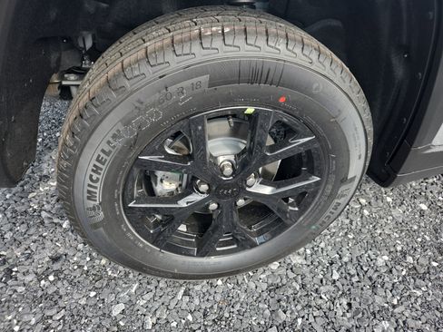 New 2026 Jeep Grand Cherokee Altitude AWD/4WD image 25