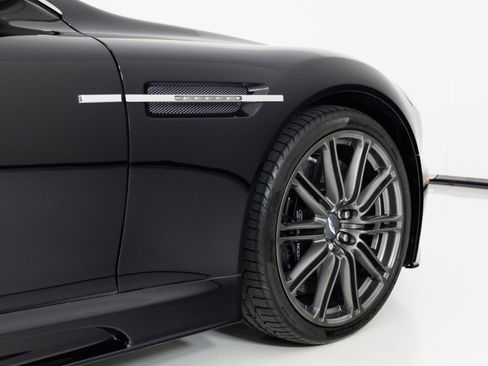 Used 2009 Aston Martin DBS Coupe RWD image 56