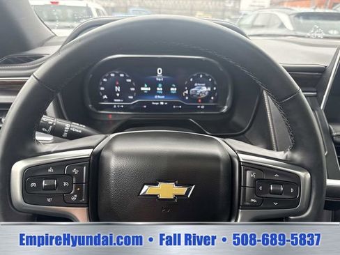 Used 2023 Chevrolet Tahoe Premier w/ Premium Package 2 AWD/4WD image 29
