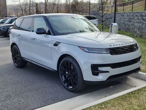 New 2026 Land Rover Range Rover Sport SE AWD/4WD image 10