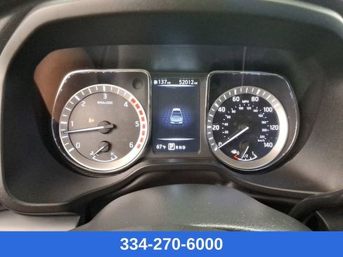 Used 2017 Nissan Titan S image 10