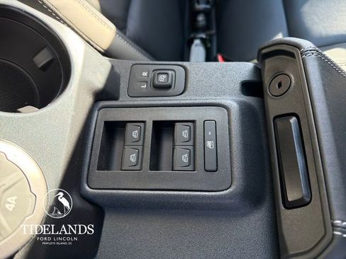 New 2026 Ford Bronco Outer Banks w/ Sasquatch Package image 14