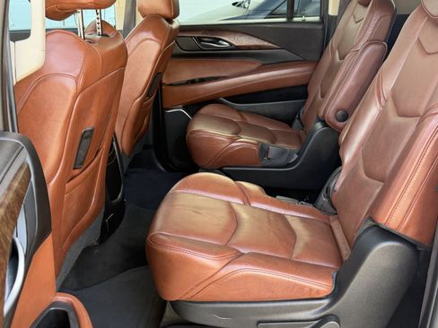 Used 2015 Cadillac Escalade ESV Premium AWD/4WD image 23