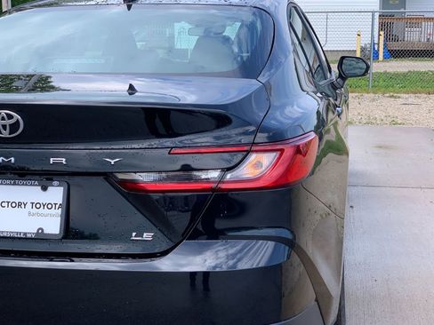 Used 2026 Toyota Camry LE FWD image 33