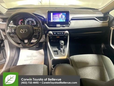 Used 2025 Toyota RAV4 XLE image 12