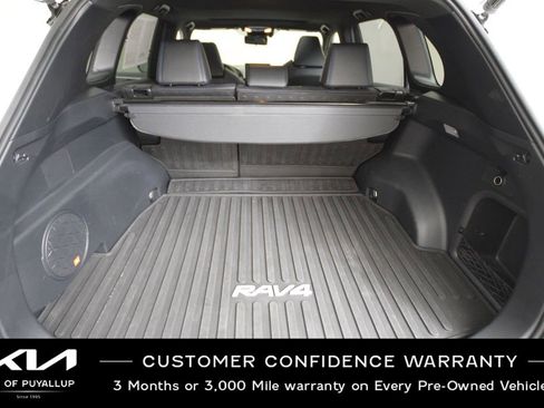 Used 2019 Toyota RAV4 XSE image 19