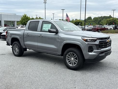 New 2025 Chevrolet Colorado LT w/ LT Convenience Package RWD image 2