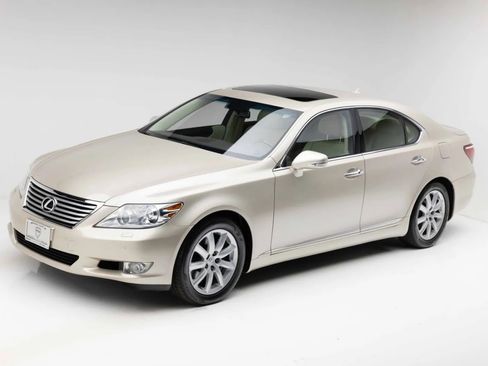 Used 2012 Lexus LS 460 w/ Luxury Value Edition RWD image 1