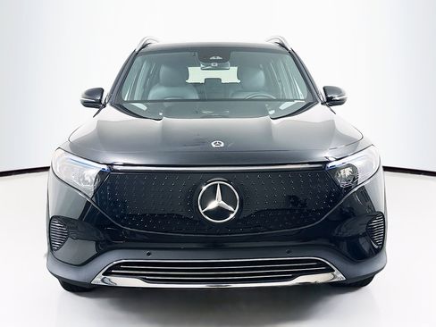 Used 2024 Mercedes-Benz EQB 250+ image 2