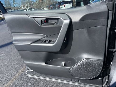 Used 2024 Toyota RAV4 LE image 19