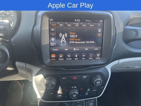 Used 2019 Jeep Renegade Limited w/ UConnect 8.4 Nav Group image 15