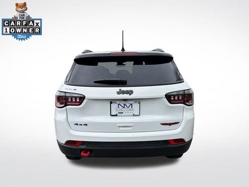 Used 2022 Jeep Compass Trailhawk w/ Trailhawk Convenience Group AWD/4WD image 7