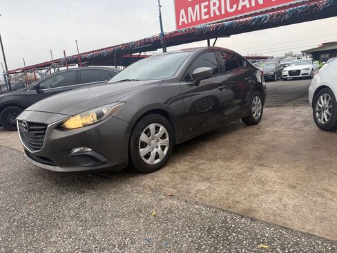 Used 2014 MAZDA MAZDA3 i Sport image 3