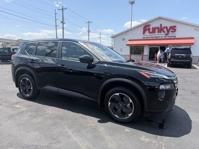 Used 2024 Nissan Rogue SV