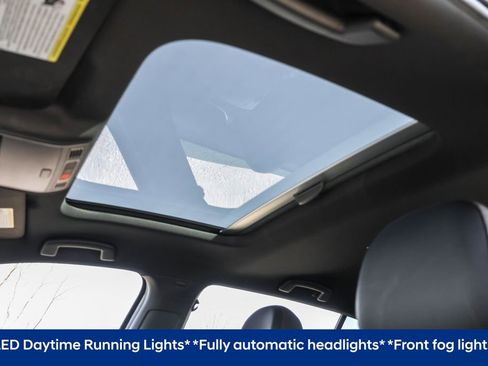 Used 2016 Volkswagen GTI SE w/ Lighting Package (SEL) image 9