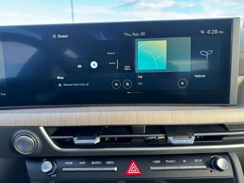 New 2025 Hyundai Sonata Limited image 19