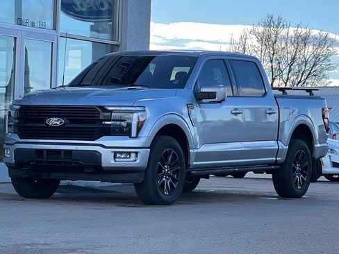 Used 2025 Ford F150 Platinum w/ Equipment Group 702A High image 9