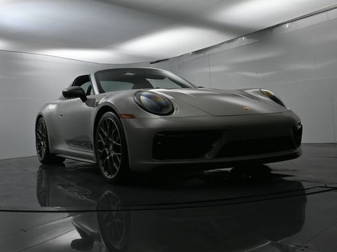 Used 2024 Porsche 911 Targa 4S image 64