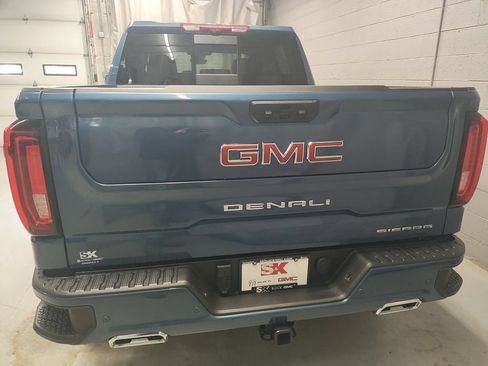 New 2026 GMC Sierra 1500 Denali w/ Denali Reserve Package AWD/4WD image 20