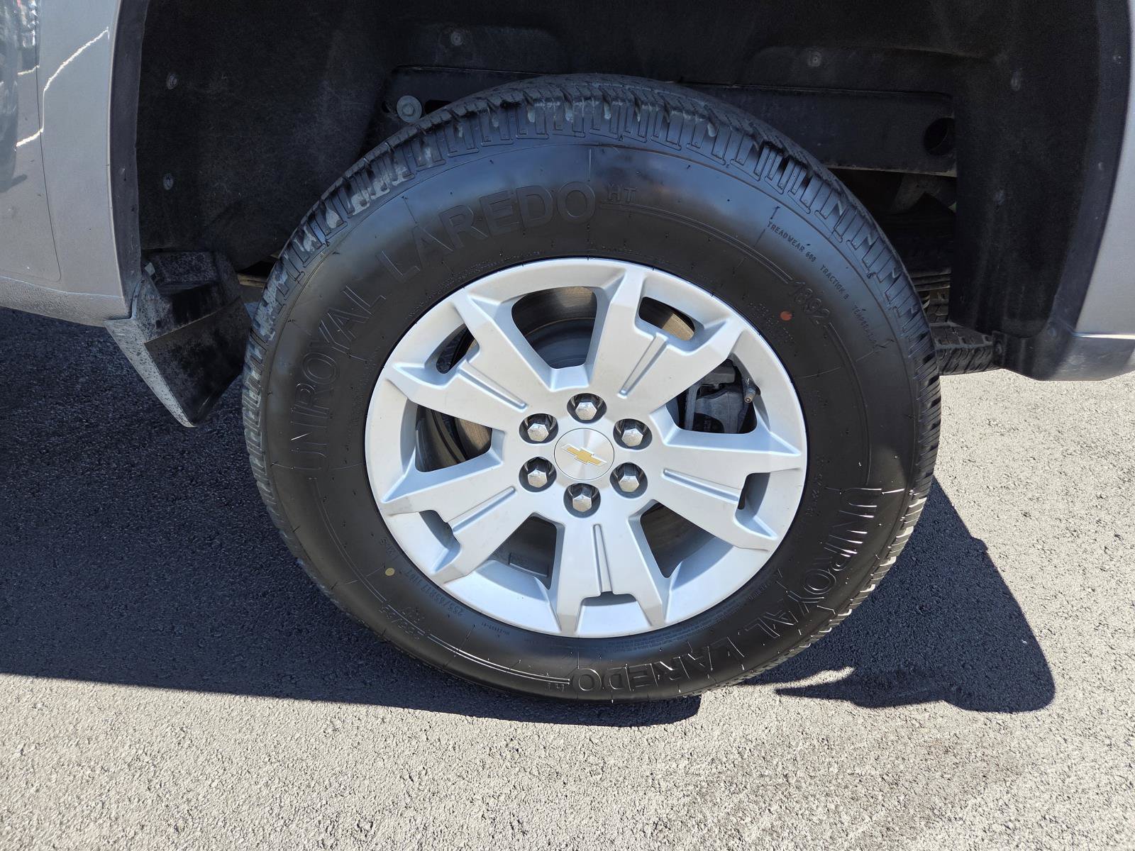 Used 2021 Chevrolet Colorado LT AWD/4WD image 9