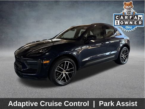 Used 2023 Porsche Macan Turbo image 3