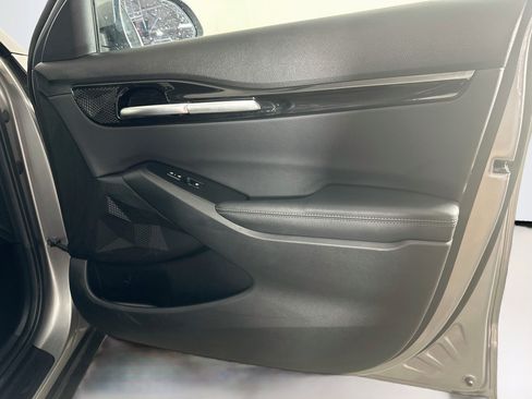 Used 2025 Kia Seltos S FWD image 31