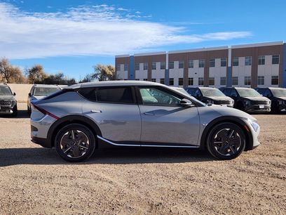 New 2025 Kia EV6 Light w/ Light LR Technology Package