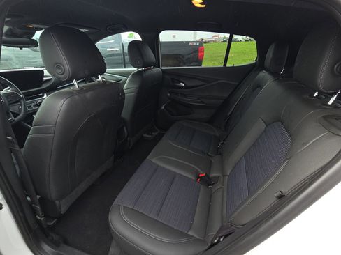 Certified 2024 Buick Envista Preferred w/ Convenience I Package image 13