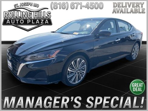 Used 2024 Nissan Altima 2.5 SL image 1